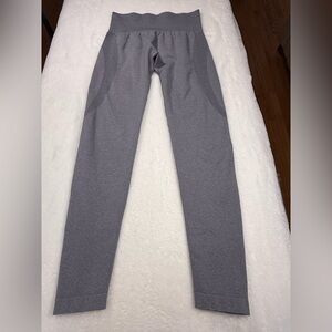 NVGTN Women's Gray Leggings